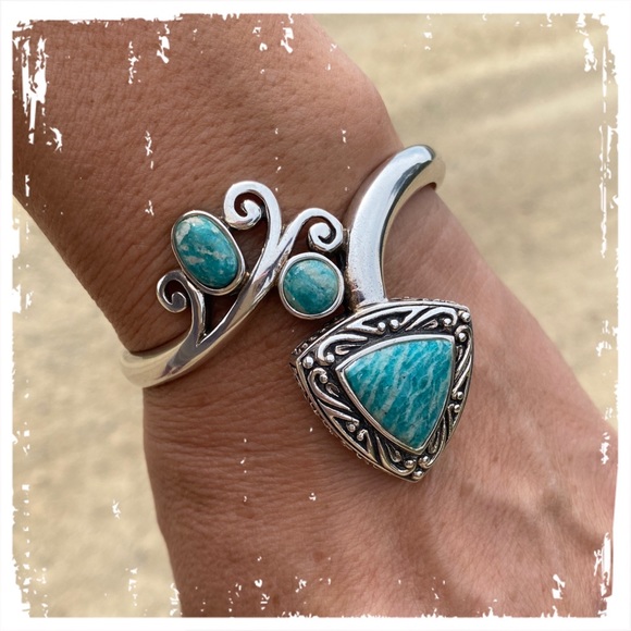 Sterling Silver and Turquoise Cuff Bracelet - Picture 10 of 13